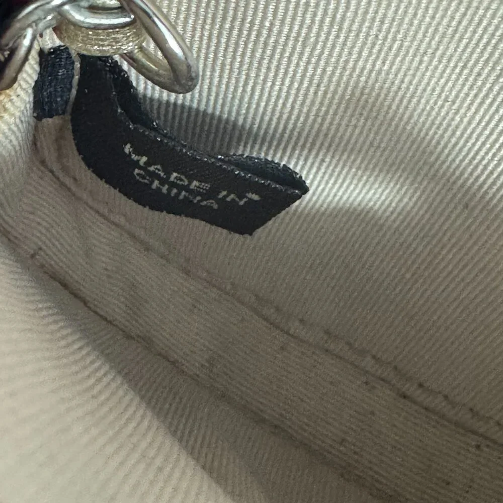 Vintage Coach Signature Red Apple Coin Purse Patent Leather Wristlet - Picture 12 of 14